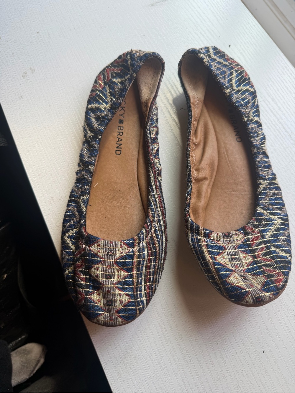 Lucky Brand Blue, Red & Cream Patterned Women's Ballet Flats